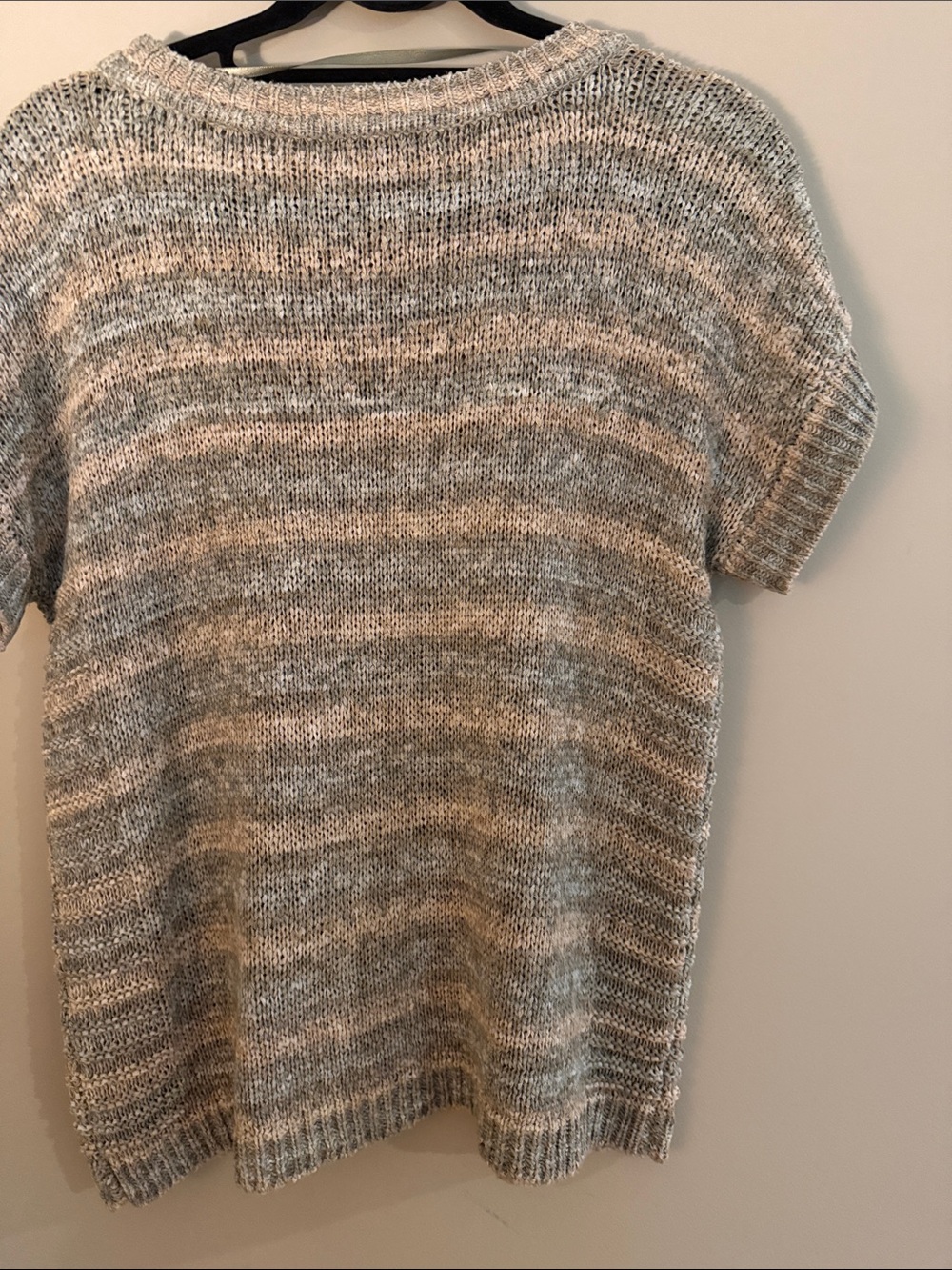 Cable & Gauge Striped Short Sleeve Knit Top -Olive Green & Cream Size Medium - Picture 4 of 4